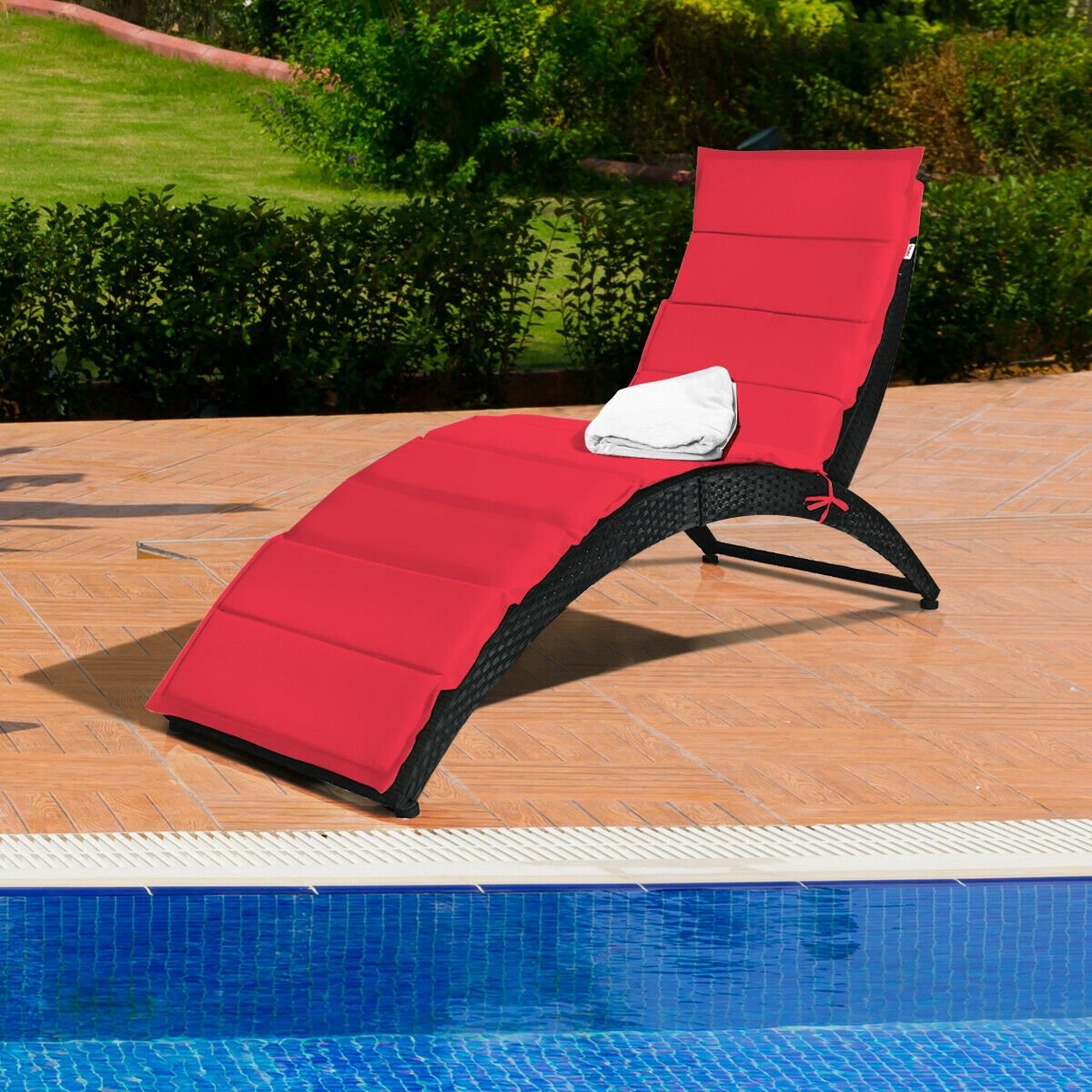Folding Patio Rattan Portable Lounge Chair Chaise with Cushion-Beige