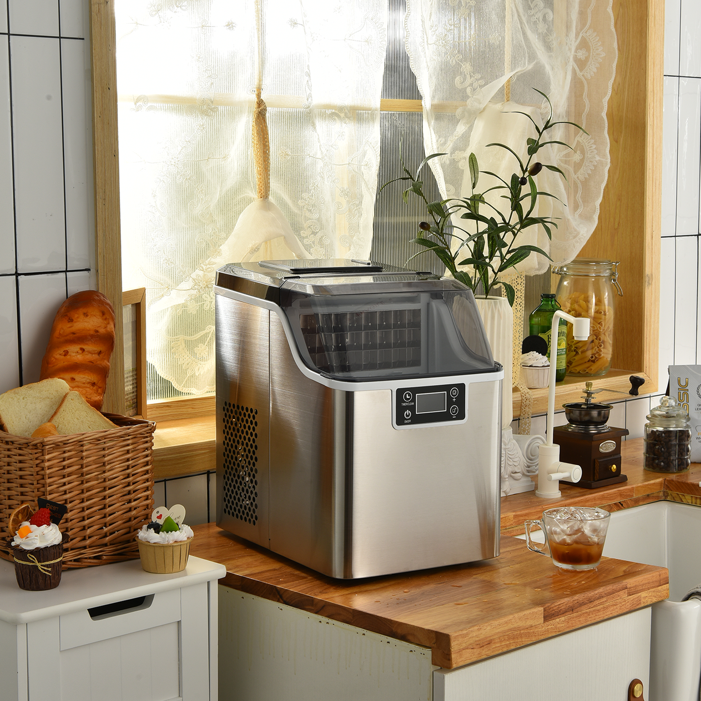 Electric Portable Countertop Ice Maker with Ice Scoop and Basket-Sliver