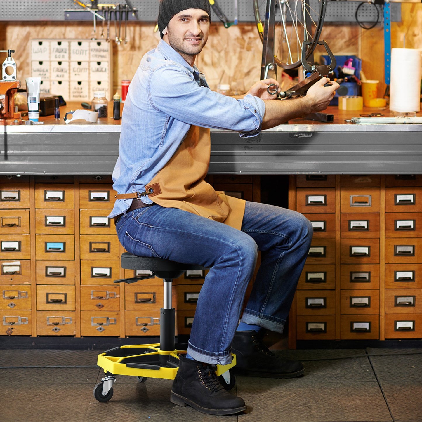 330 LBS Capacity Pneumatic Rolling Mechanic Stool with Padded Seat-Black