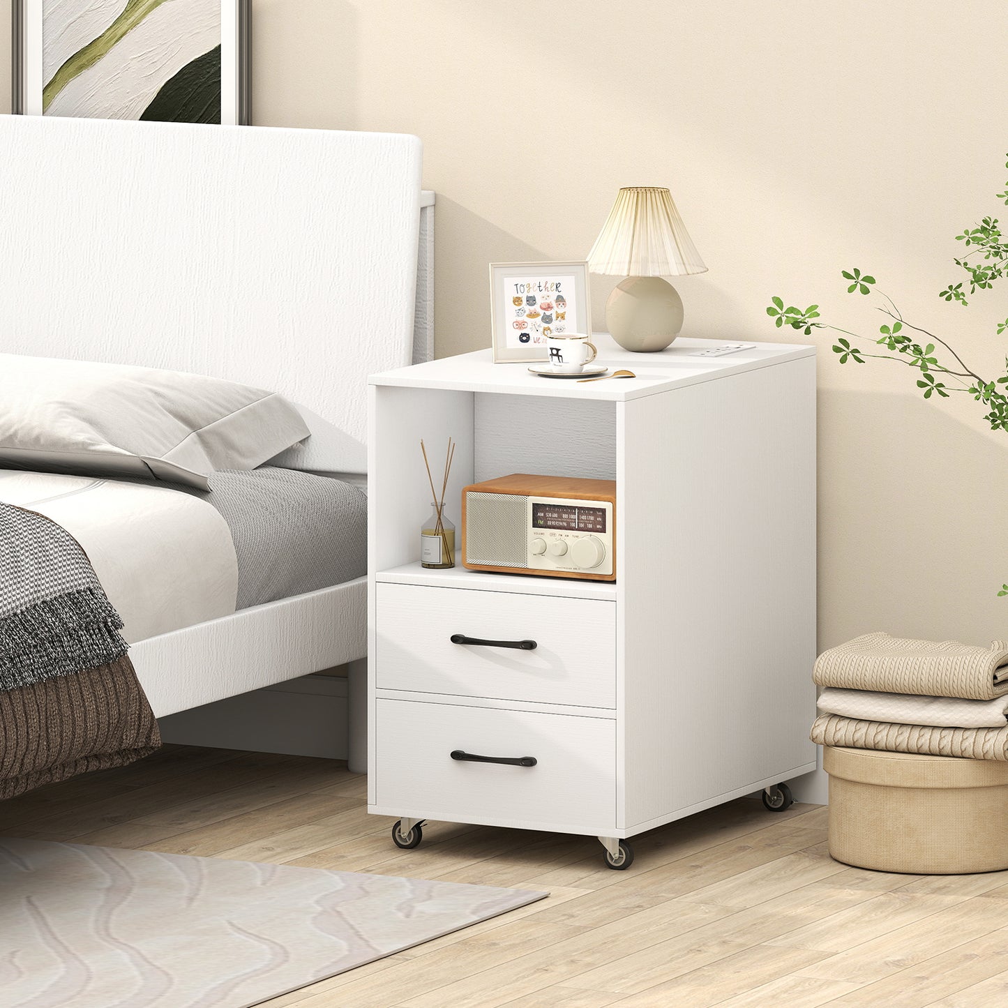 End Table with Built-in Charging Station Sofa Side Bedside Table on Wheels-Natural