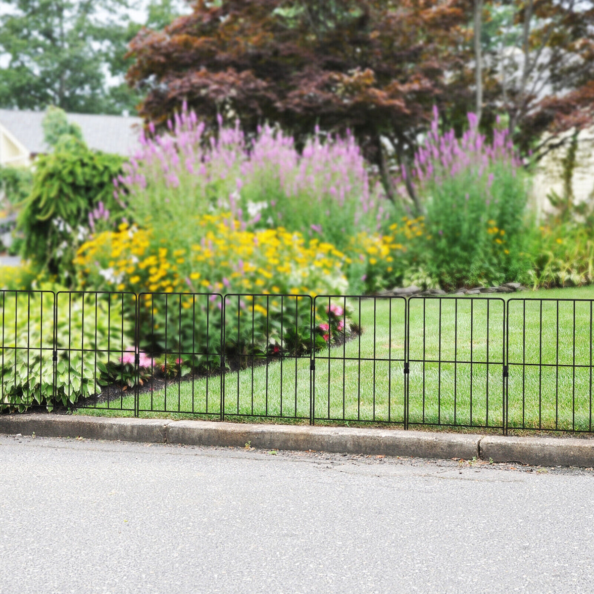 25-pack rustproof decorative garden fence set by Wilsons Home Store, outdoor privacy screens with metal panels for garden decor.