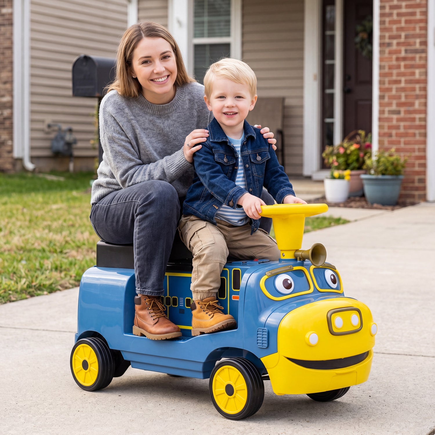 Blue 12V kids ride-on train with three seats and detachable carriage, licensed Chuggington toy for children.