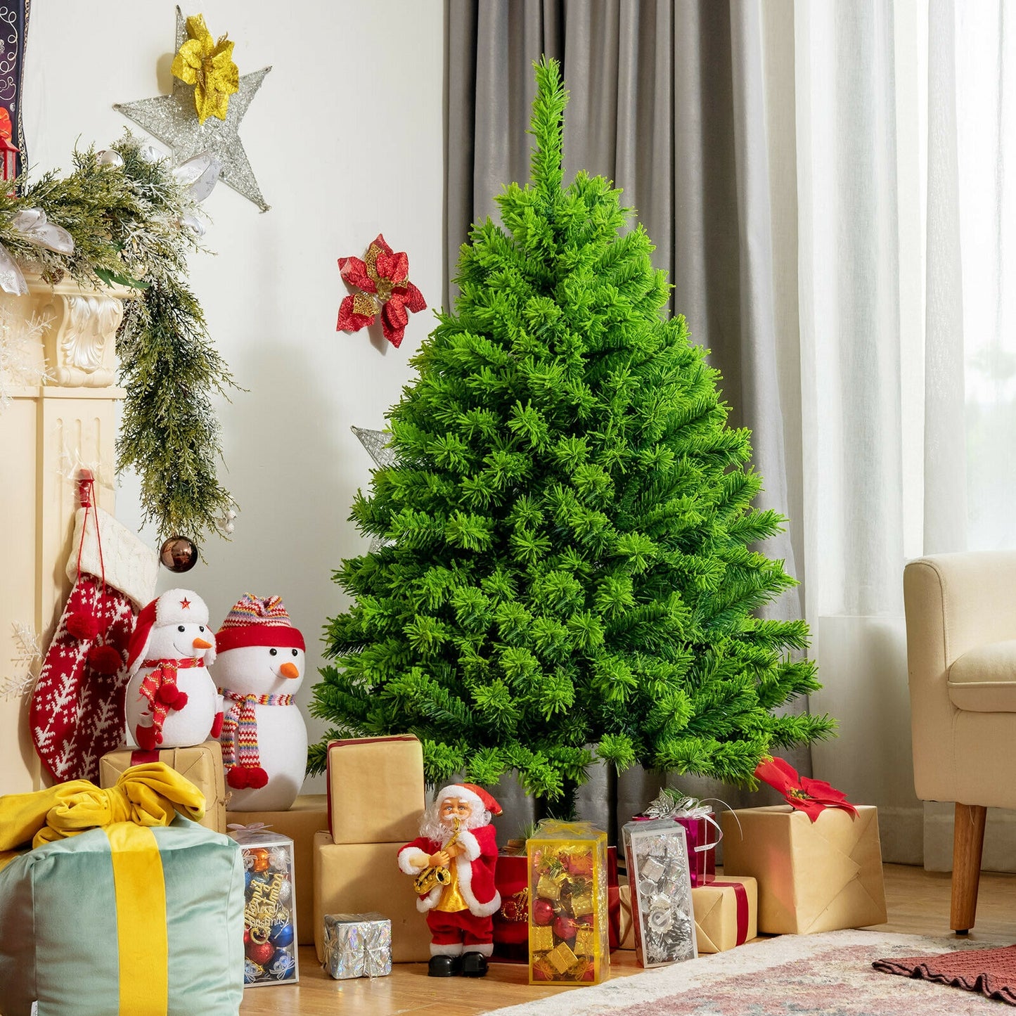 Snow Flocked Artificial Christmas Tree with Metal Stand-4.5'