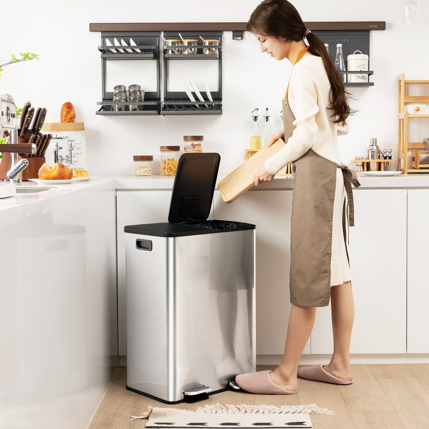2 x 8 Gal Dual Compartment Trash Can-Black