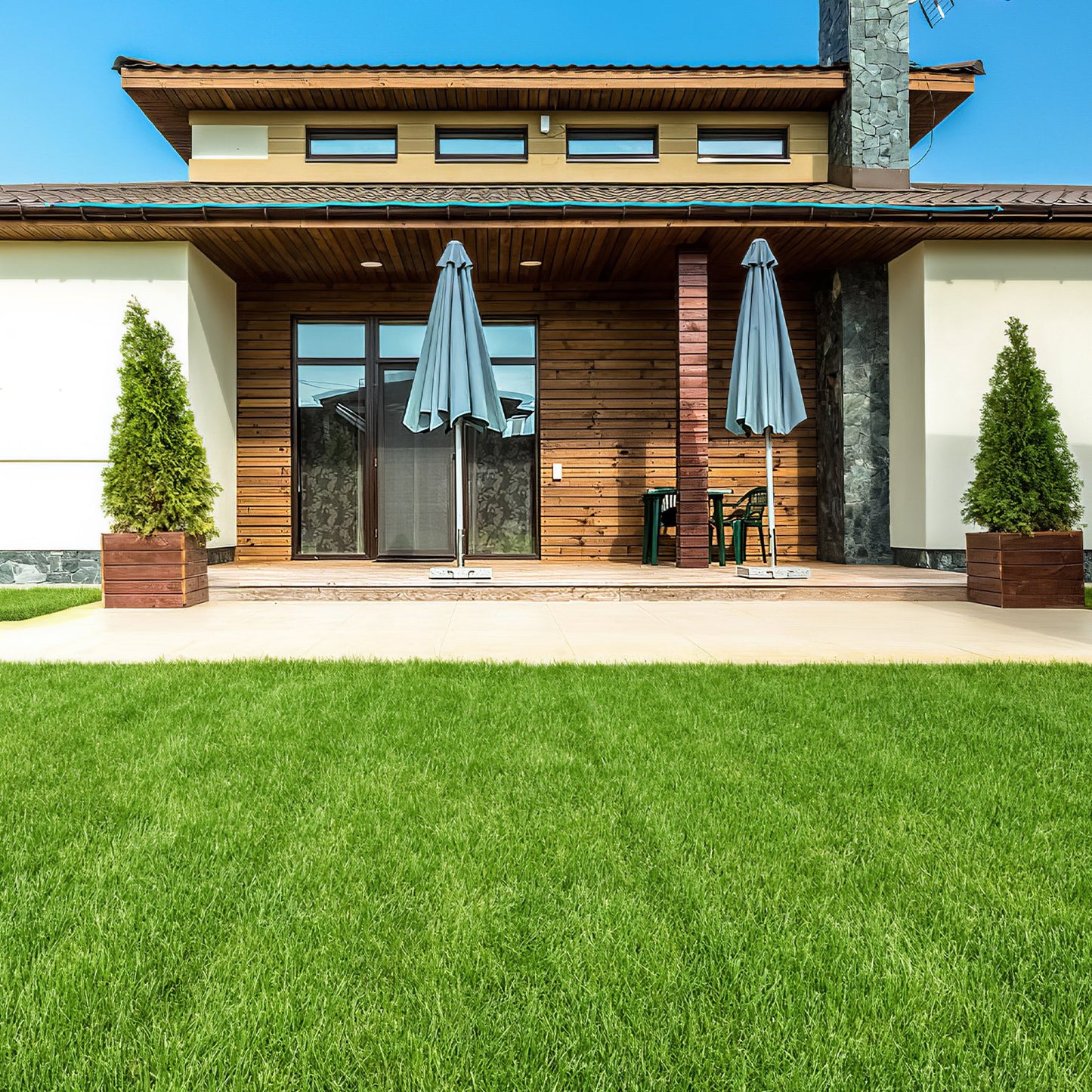 30 PCS Interlocking Artificial Grass Tiles