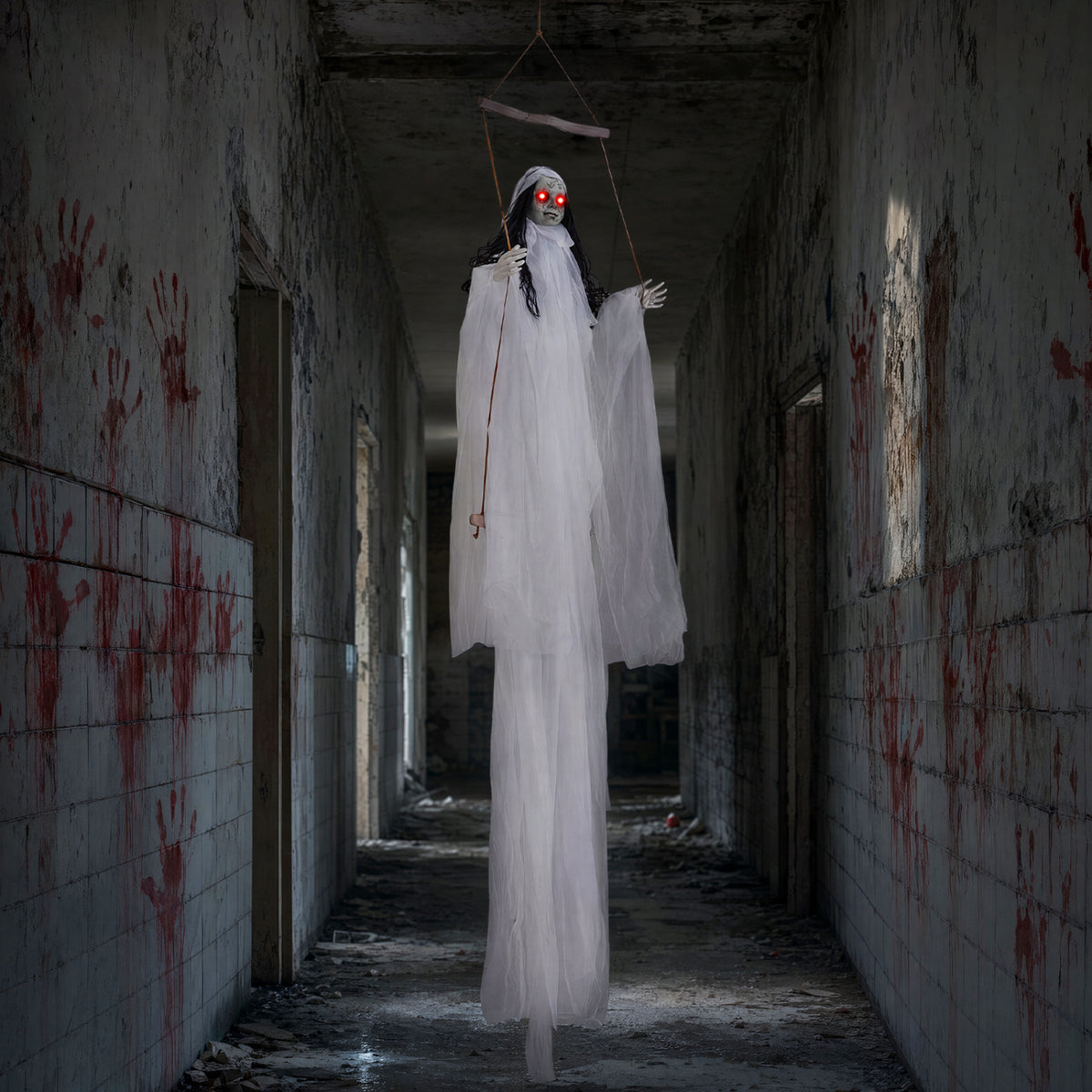 Halloween Decoration with Light Up Eyes and Creepy Sounds