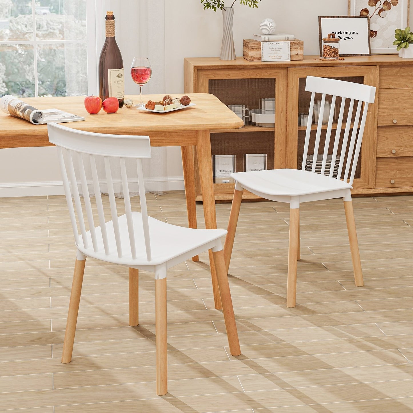 Set of 4 Windsor Dining Chairs with Spindle Backs and Curved Seats-Black