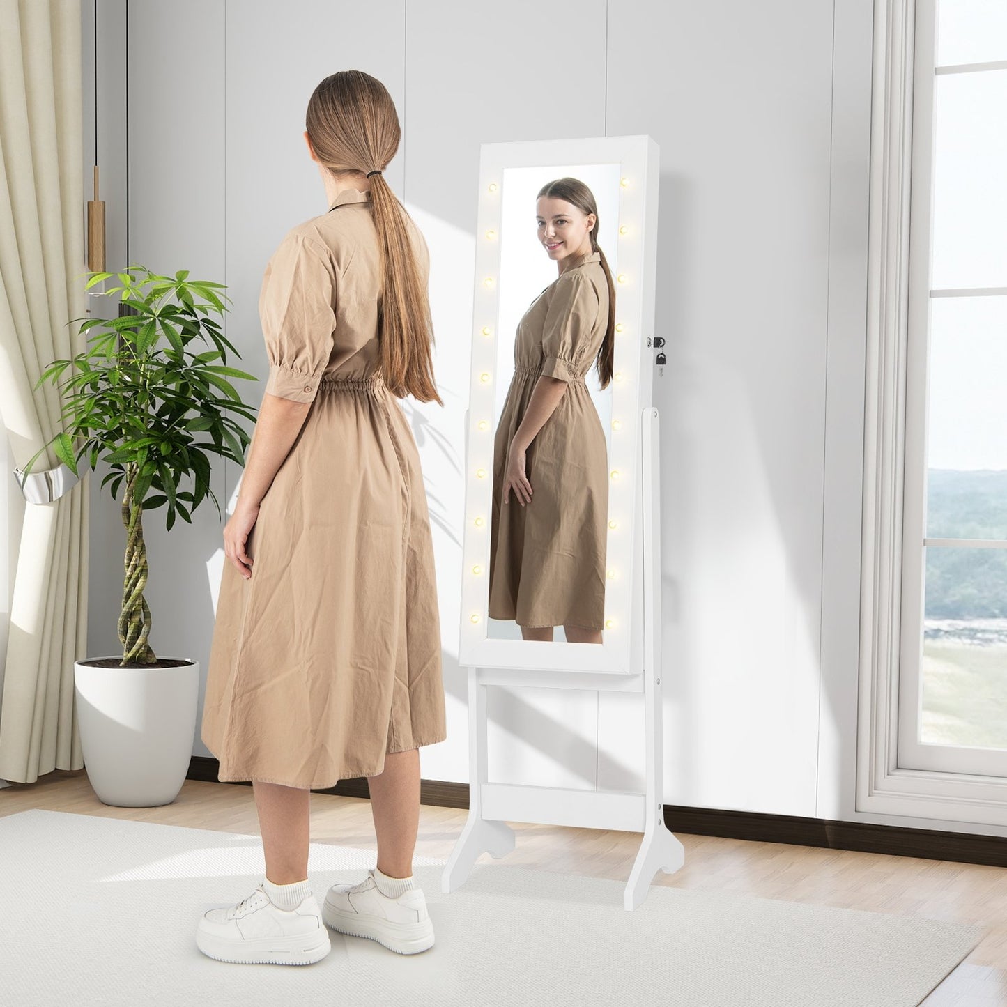 Mirror Jewelry Cabinet with 20 Warm Lights and 4 Tilt Angles-Black