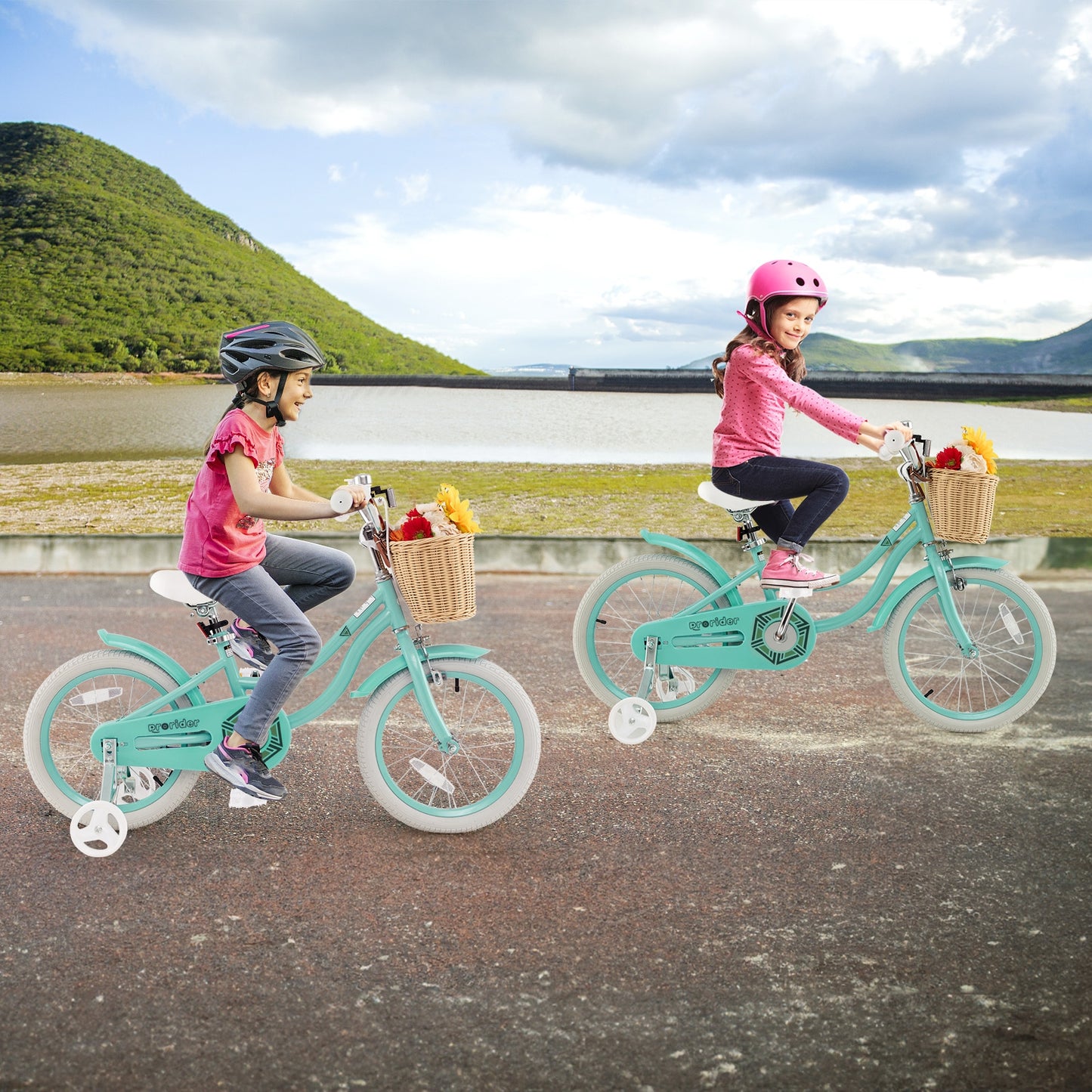 16-Inch Kids Bike with Training Wheels and Adjustable Handlebar Seat-Green